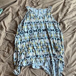 Multicolor Sleeveless Chevron Patterned Asymetrical Top